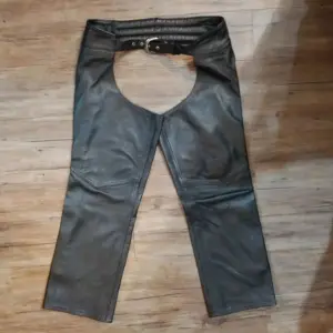ORIGINAL LEATHER FACTORY Classic Leather CHAPS | 34597